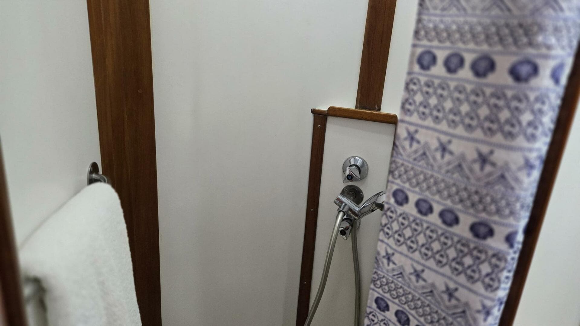 1997 Grand Banks Europa