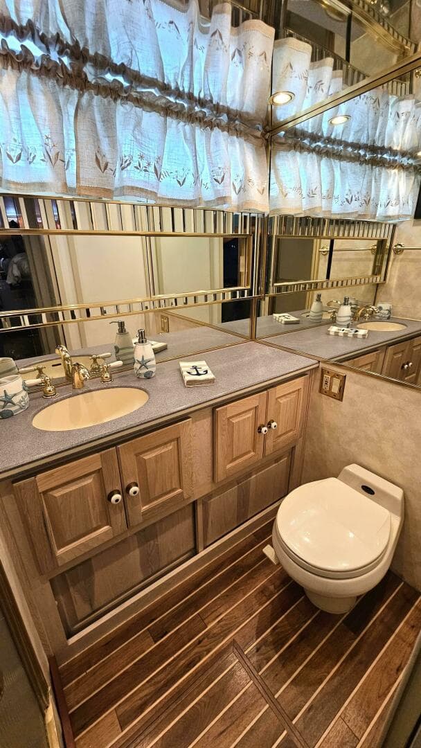 1971 Chris-Craft 47 Commander