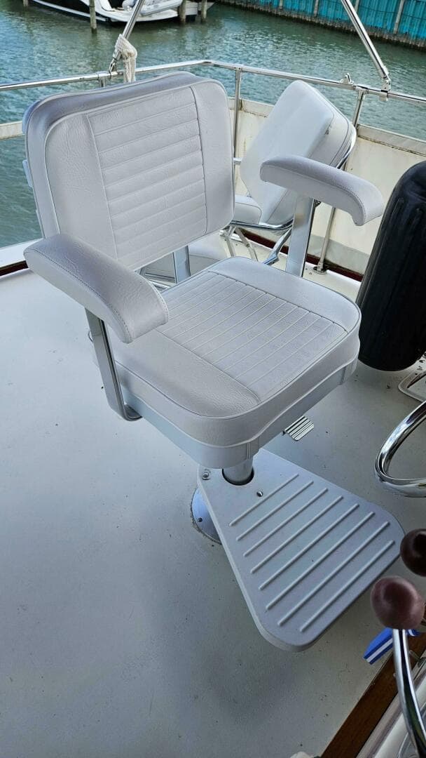 1971 Chris-Craft 47 Commander