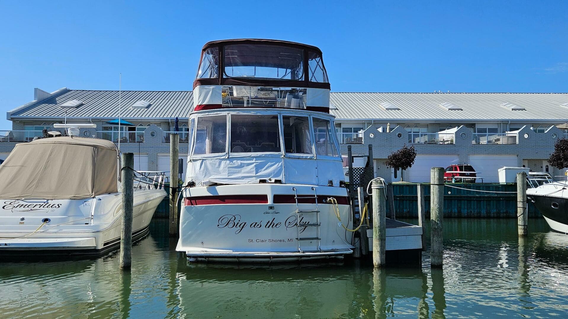 1971 Chris-Craft 47 Commander
