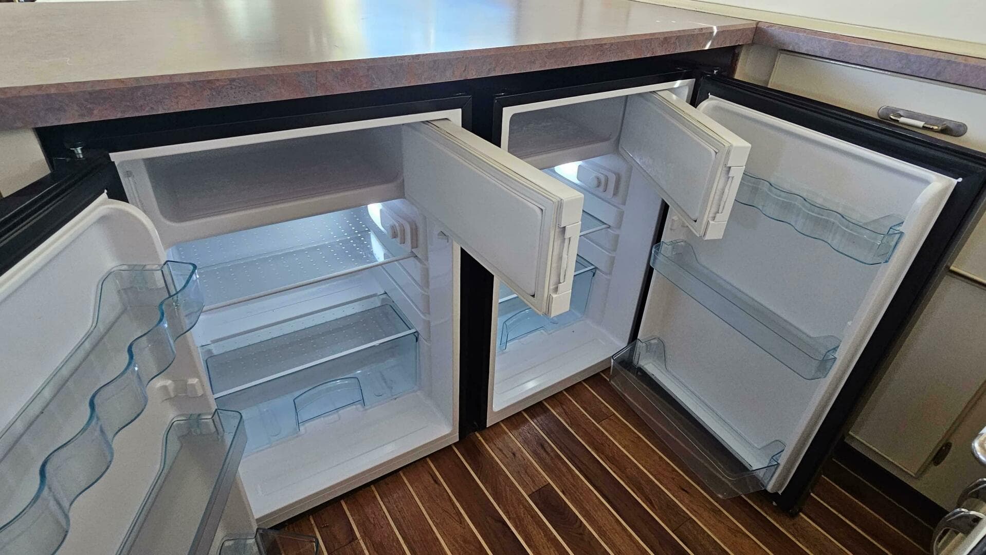 1971 Chris-Craft 47 Commander