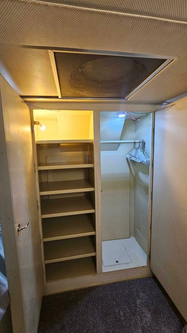 1971 Chris-Craft 47 Commander