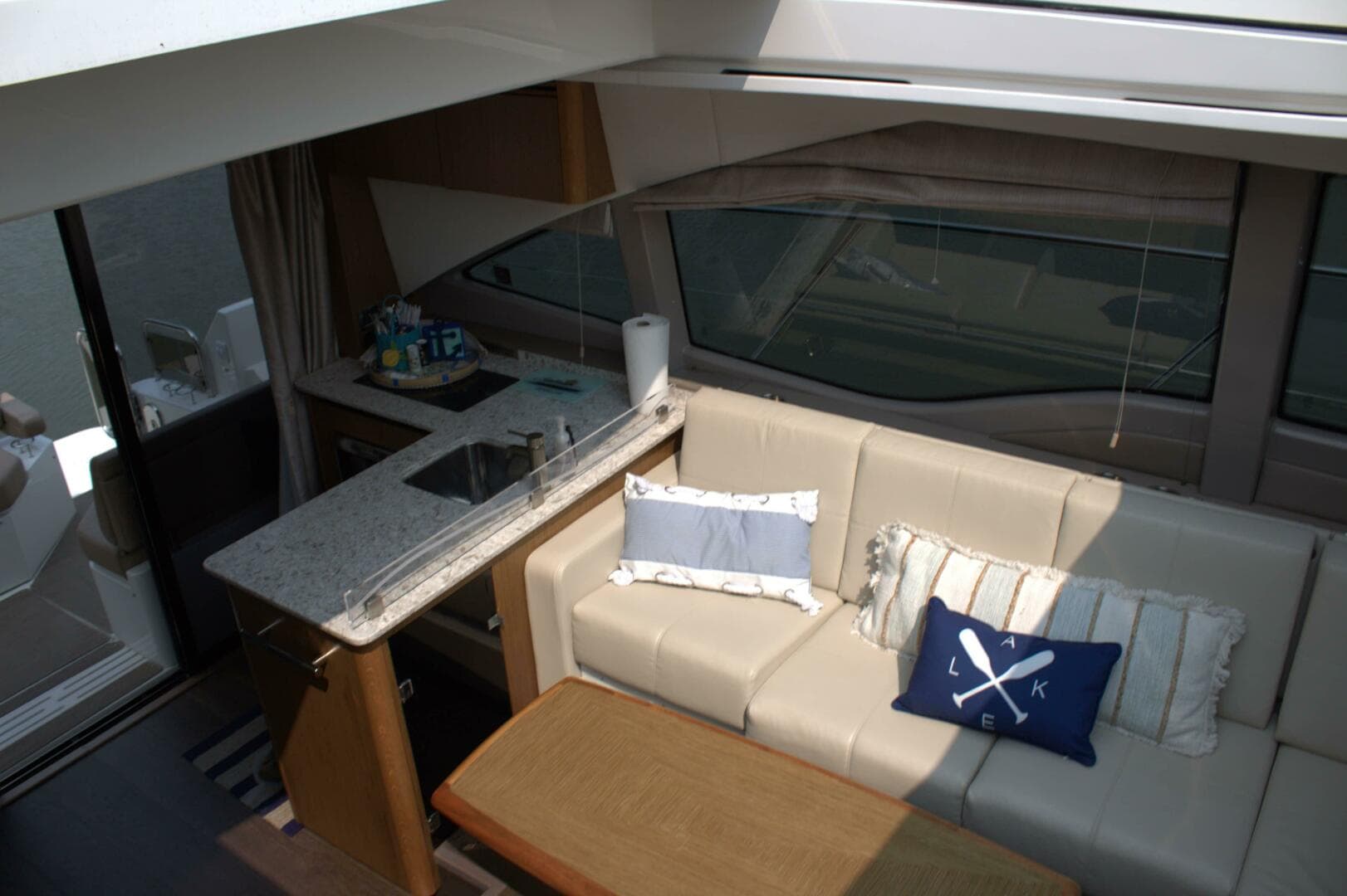 2017 Sea Ray 460 Sundancer