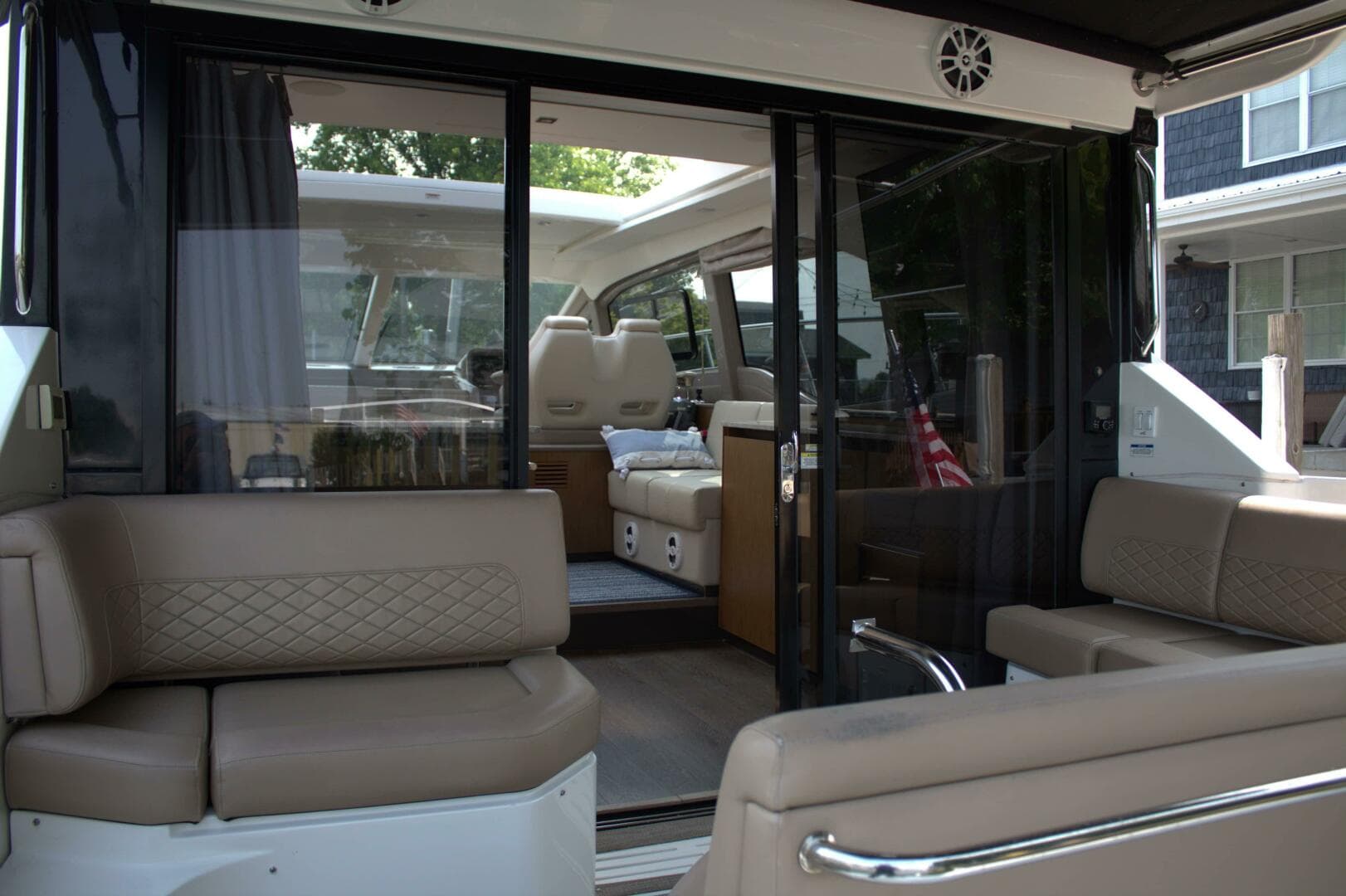 2017 Sea Ray 460 Sundancer