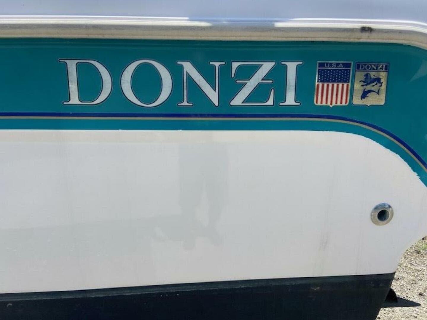1996 Donzi 275 LXC