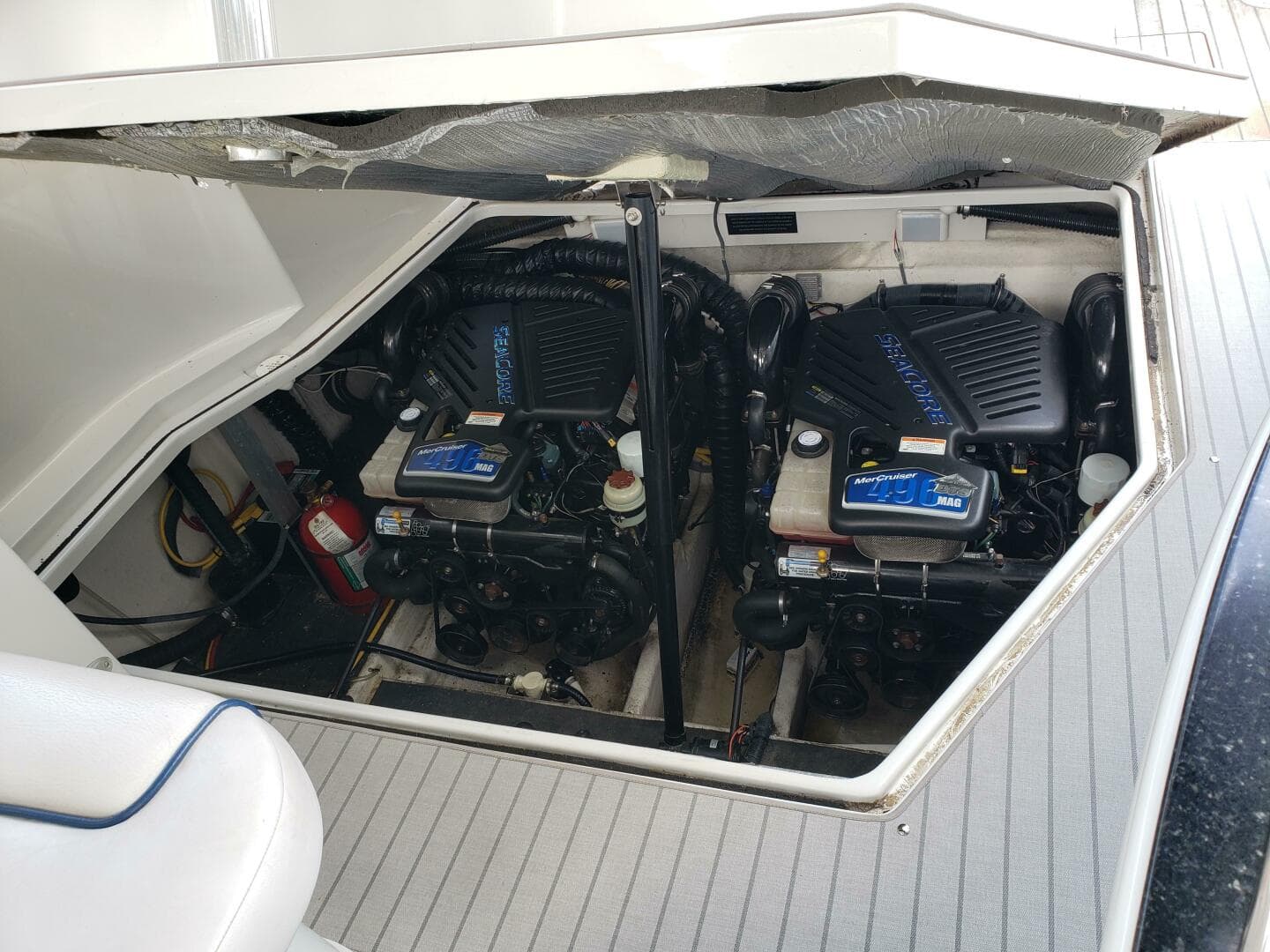 2008 Crownline 340 Cruiser