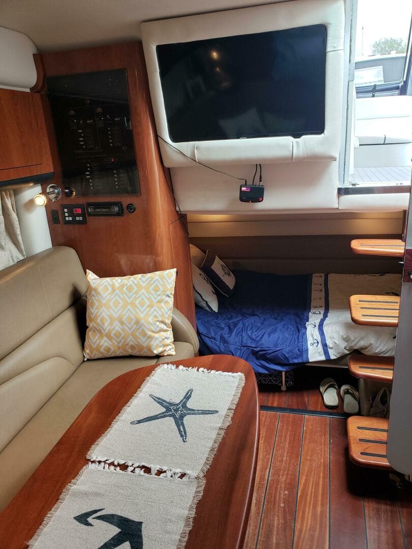 2008 Crownline 340 Cruiser