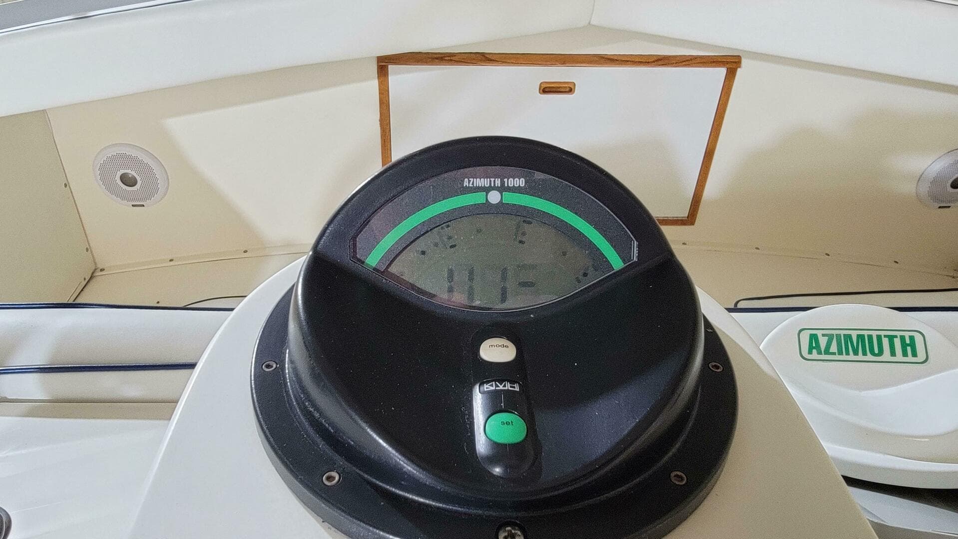 1983 Bertram 33 Flybridge Cruiser