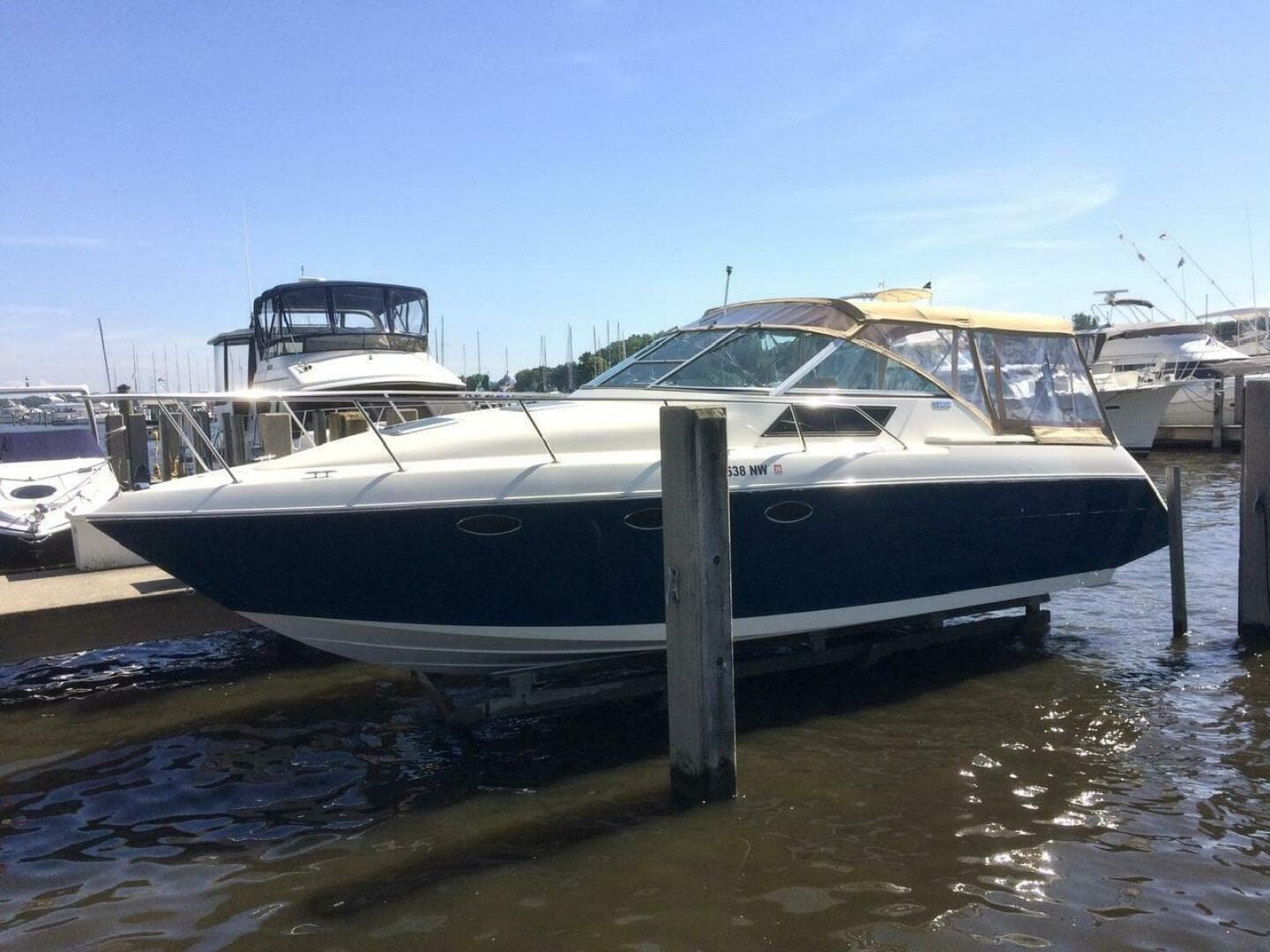 1988 Tiara Sport 310 Sport Cruiser
