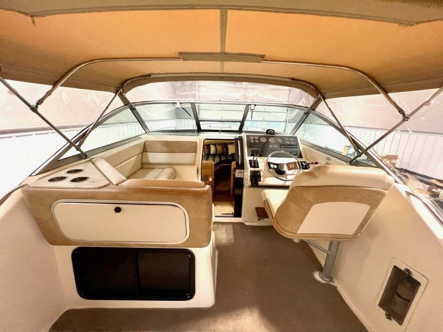 1988 Tiara Sport 310 Sport Cruiser