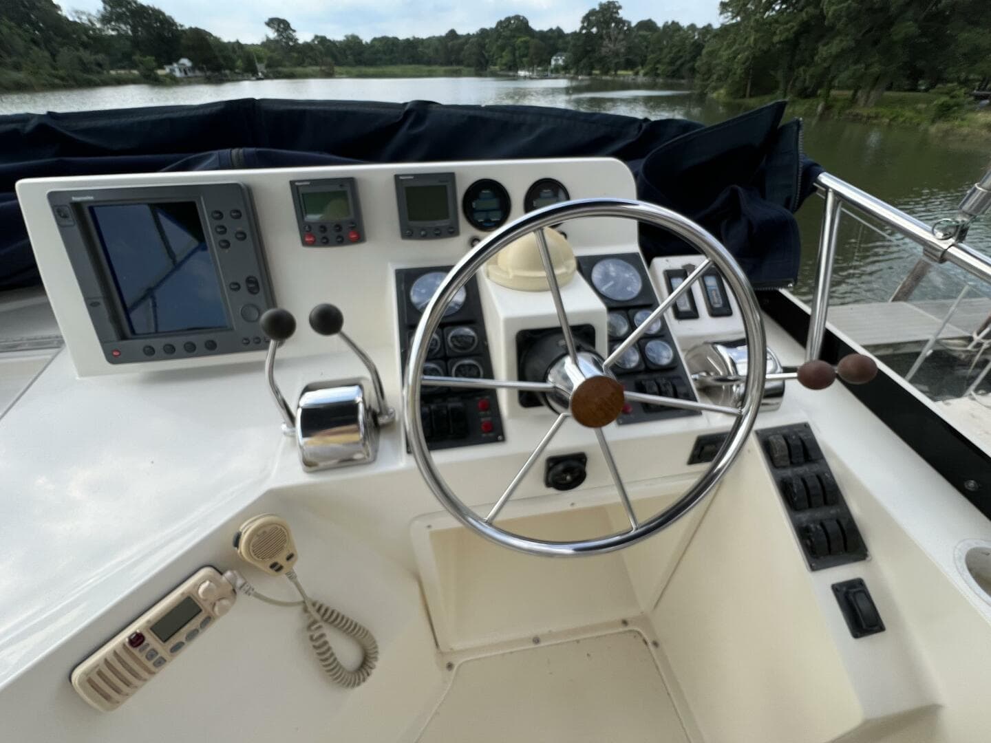 2002 Sabre Sabreline 36 Sedan