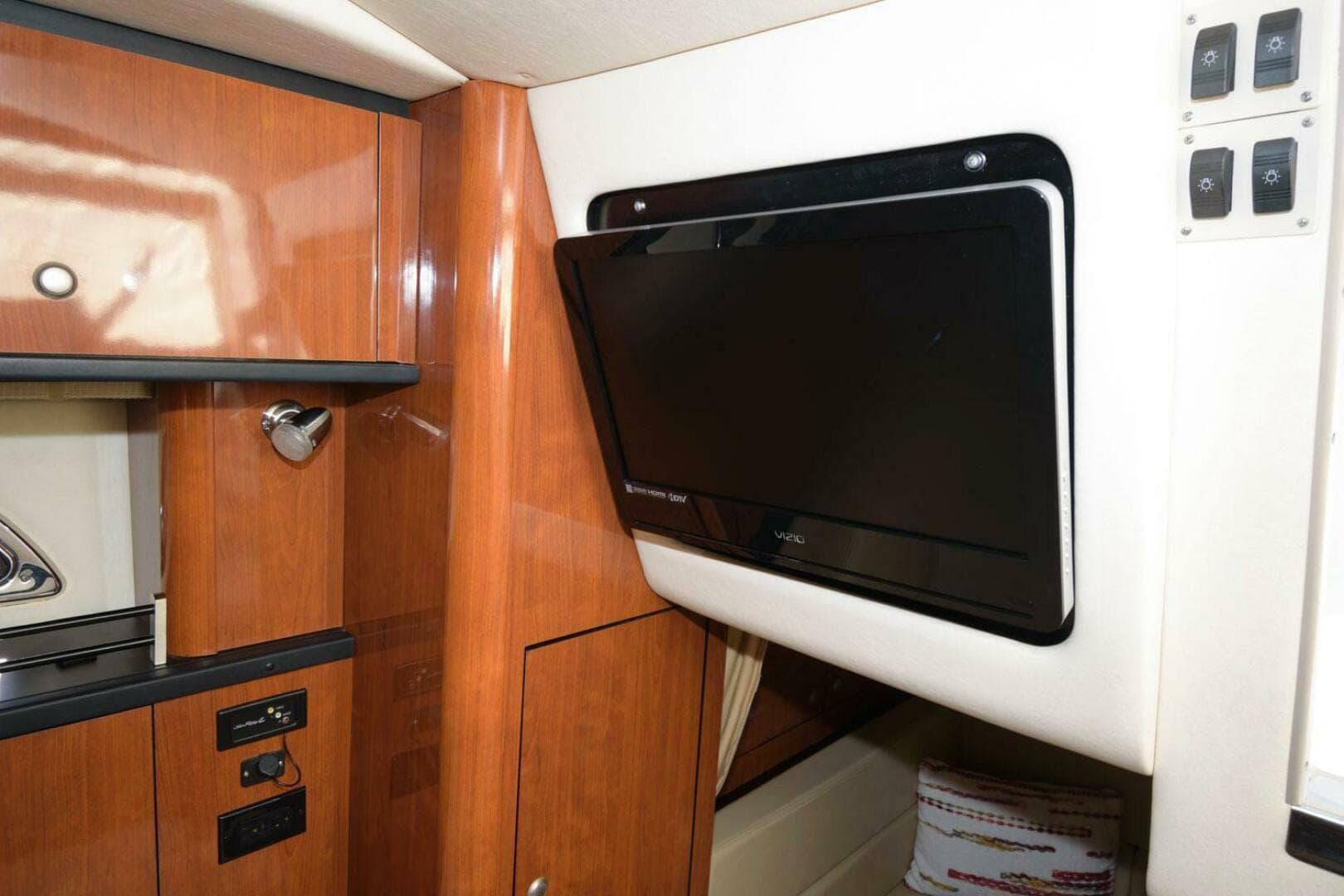 2007 Sea Ray 310 Sundancer