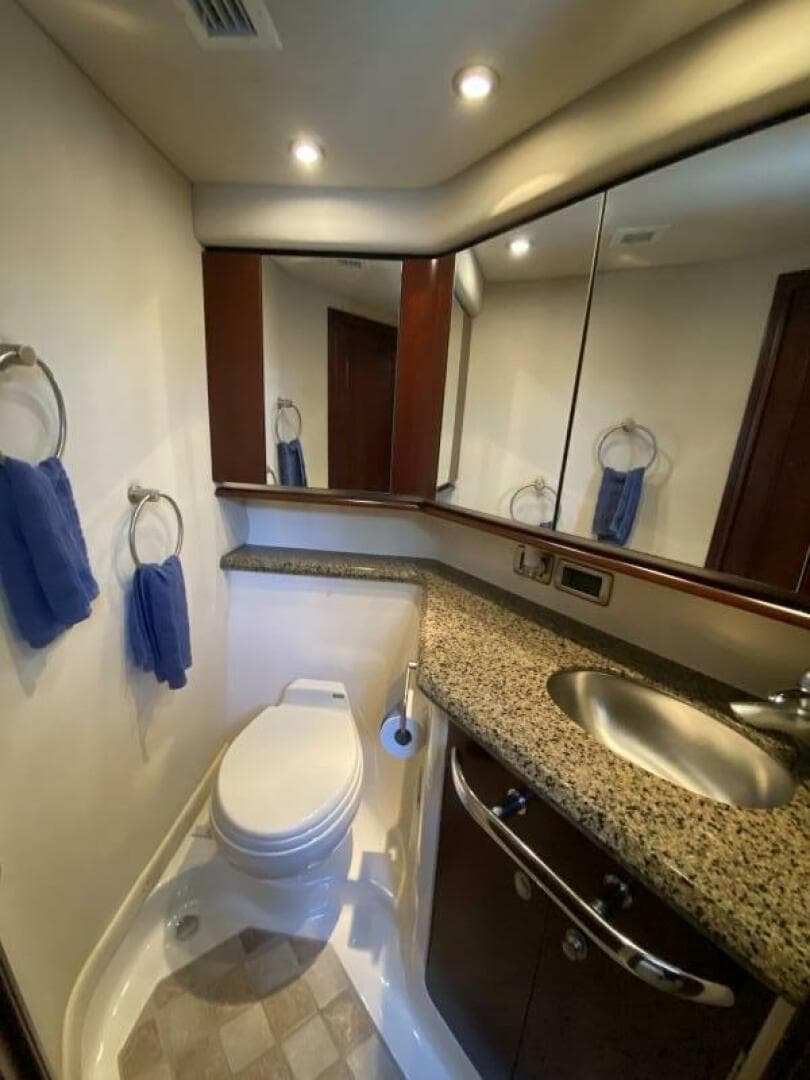 2006 Sea Ray 58 Sedan Bridge