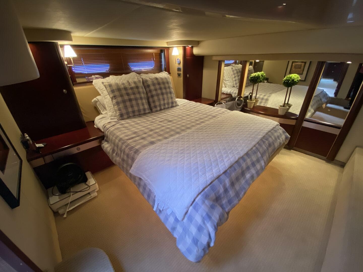 2006 Sea Ray 58 Sedan Bridge