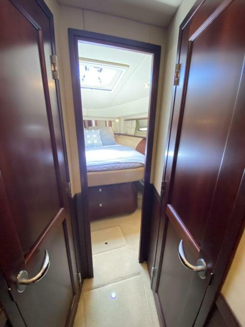 2006 Sea Ray 58 Sedan Bridge