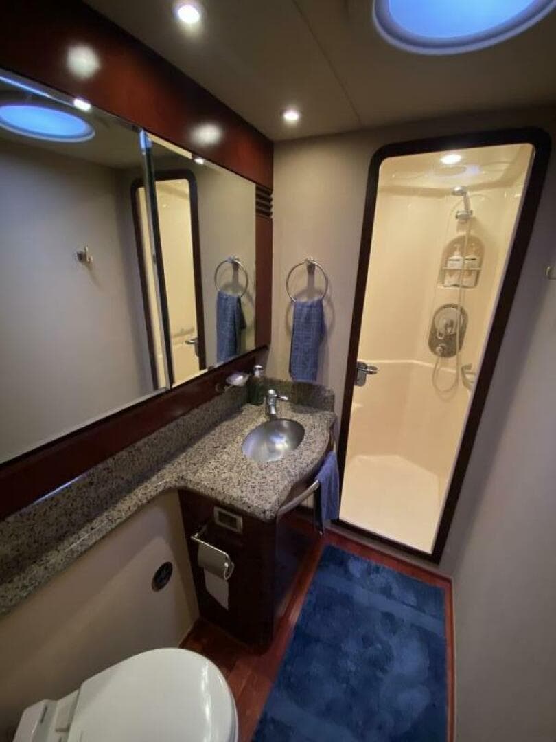 2006 Sea Ray 58 Sedan Bridge