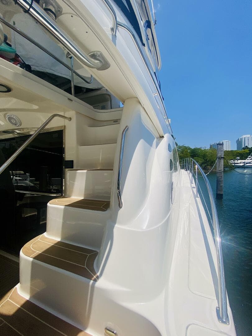 2006 Sea Ray 58 Sedan Bridge