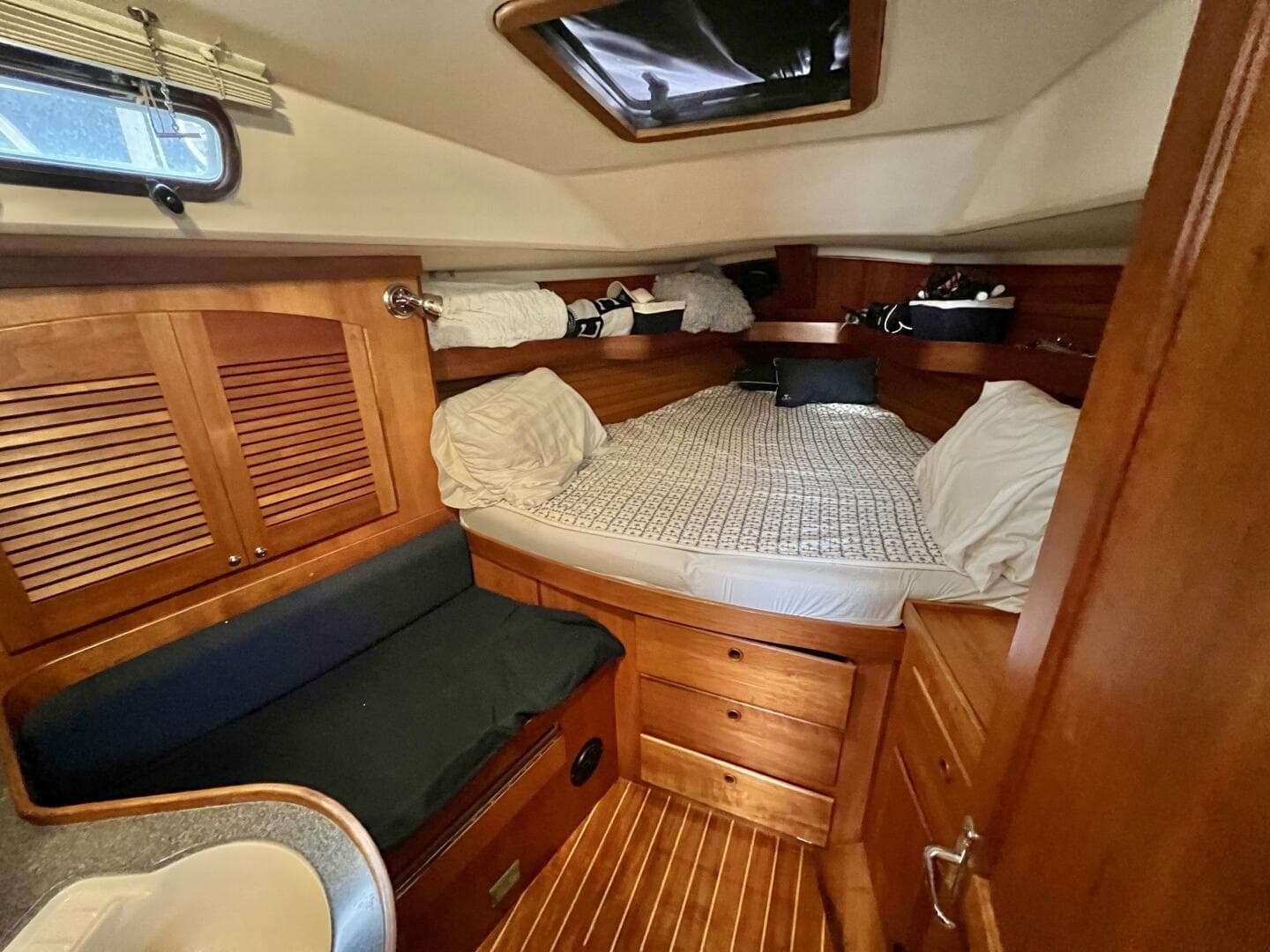 1999 Sabre 402 Sailboat  - VELA DARE II