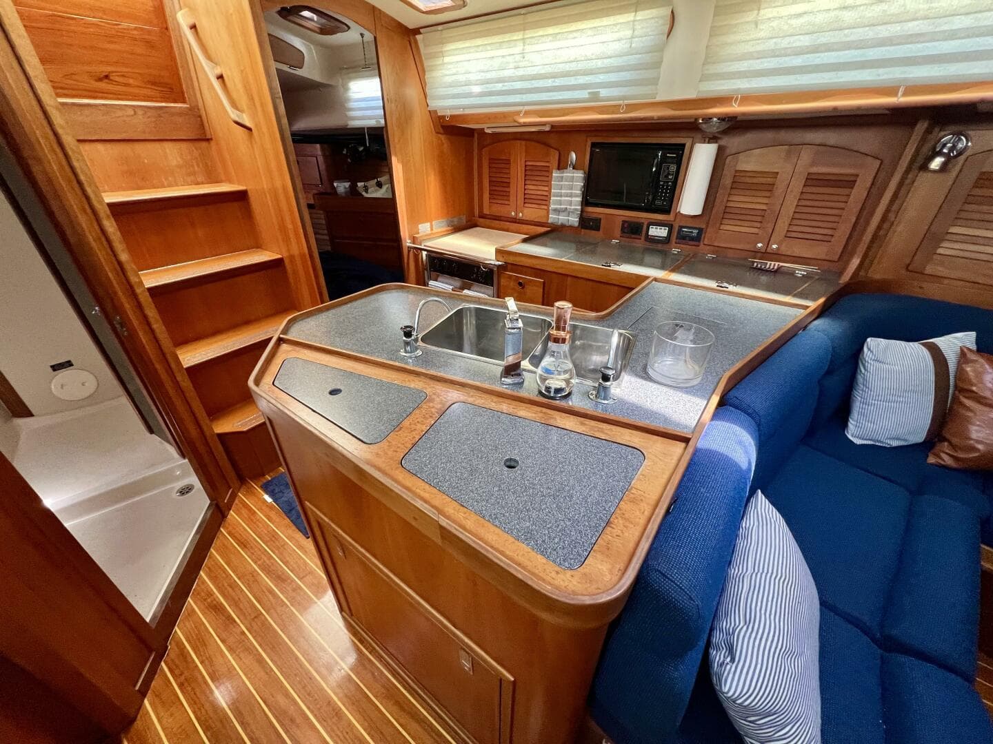 1999 Sabre 402 Sailboat  - VELA DARE II