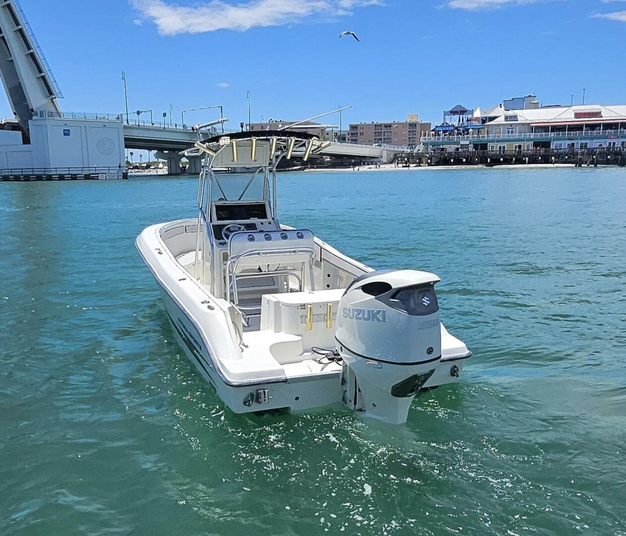 2003 Hydra-Sports 2400 Center Console