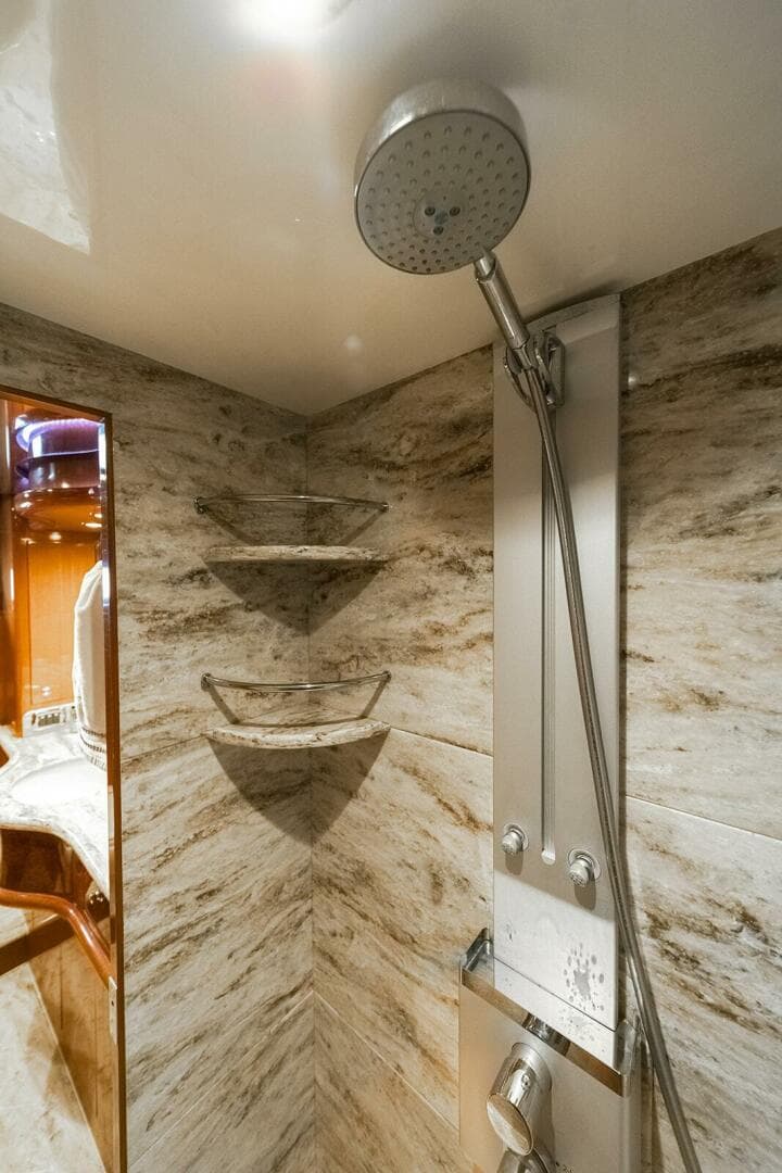 Master Ensuite Shower