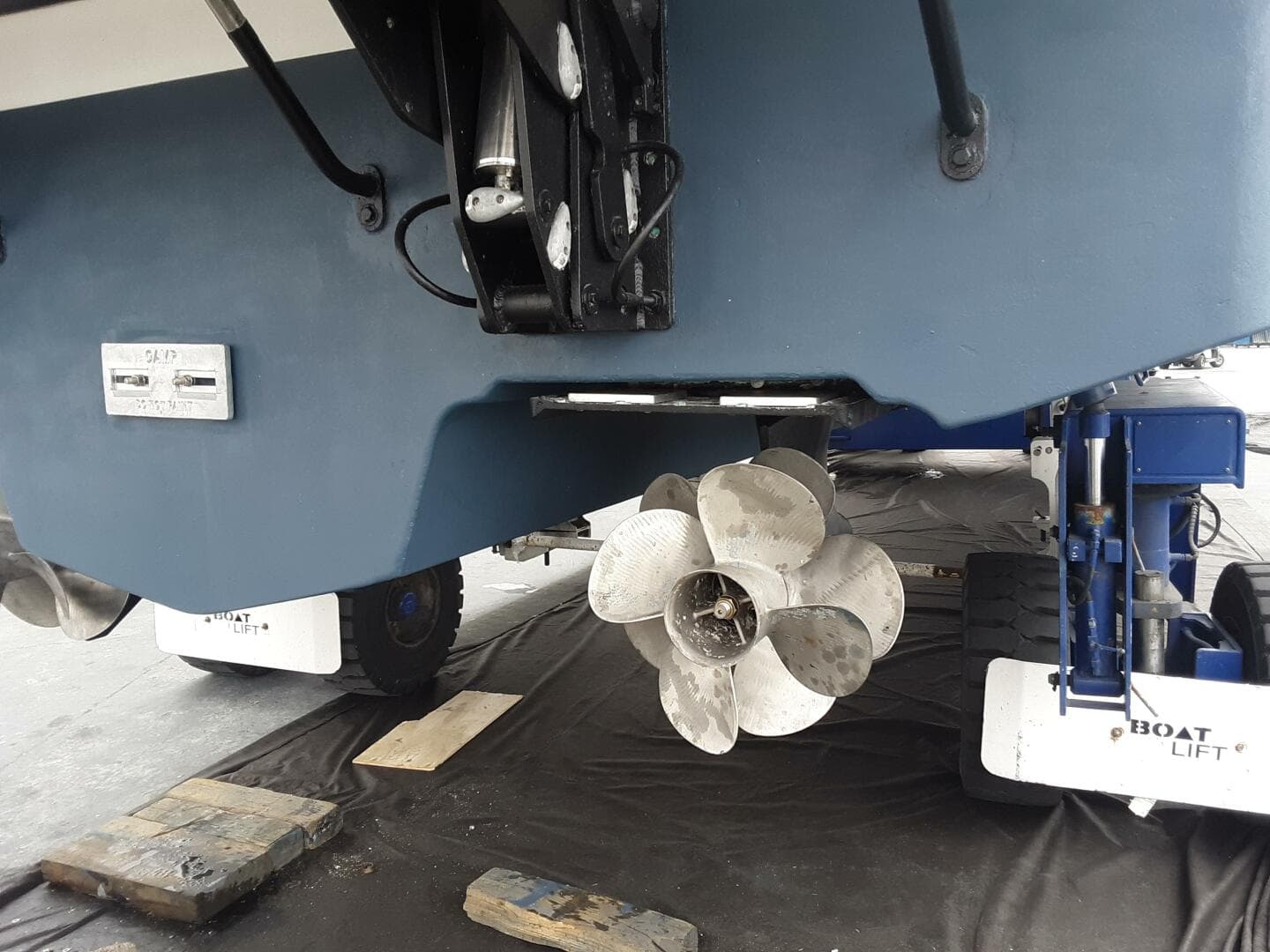 2016 Sabre 48 Salon Express