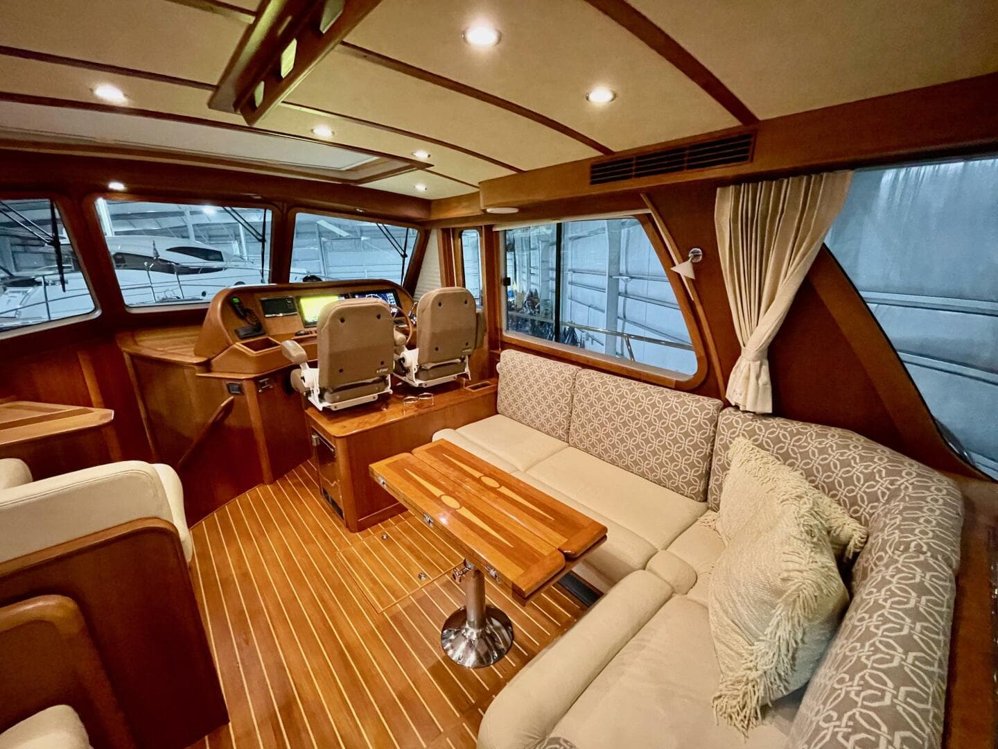 2016 Sabre 48 Salon Express