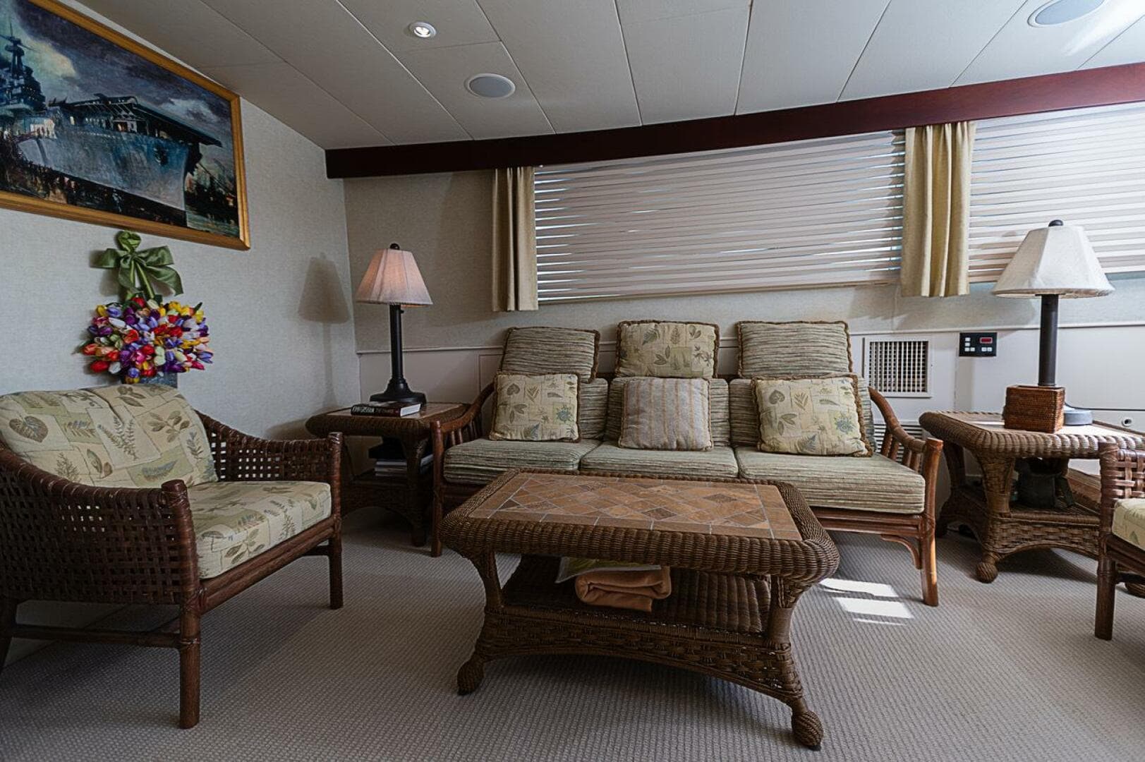 1969 Derecktor Hunt Motor Yacht