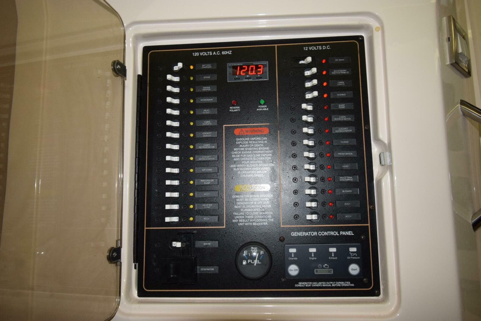 2016 Grady-White Express 330