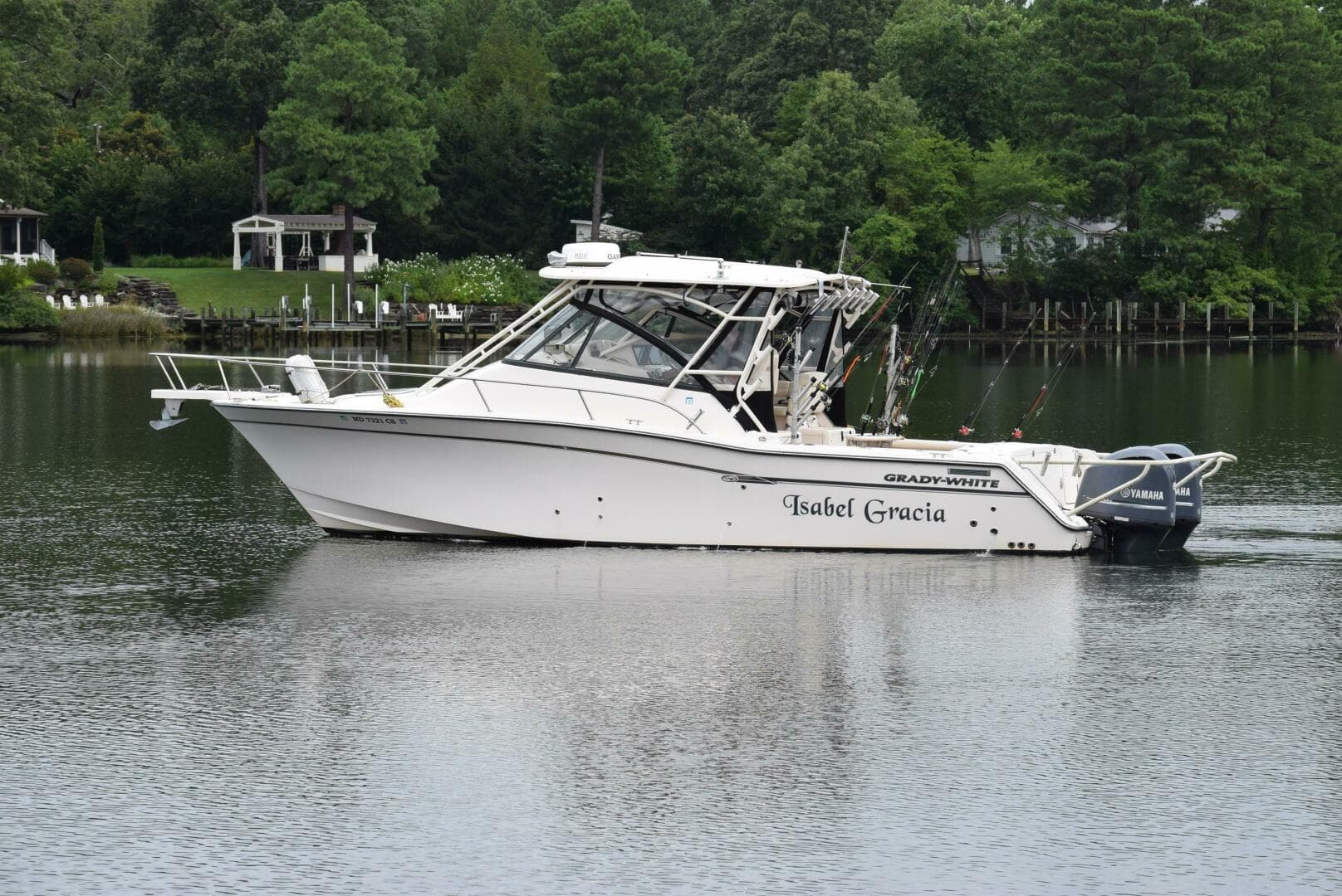 2016 Grady-White Express 330