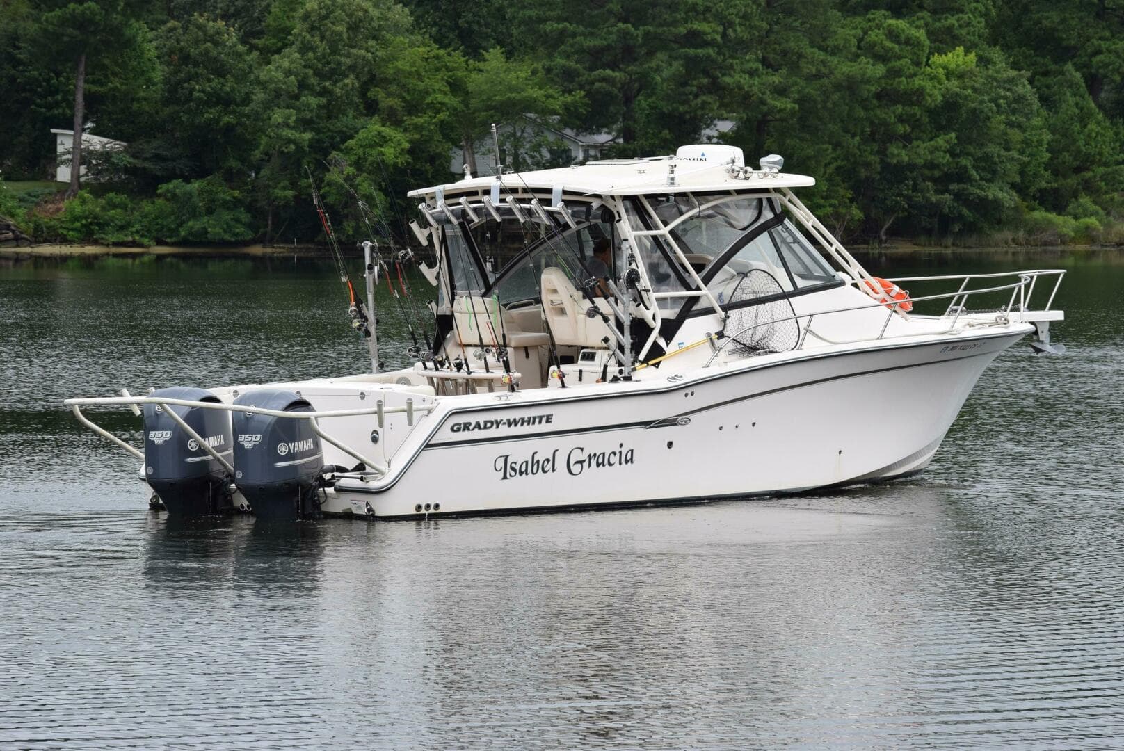 2016 Grady-White Express 330