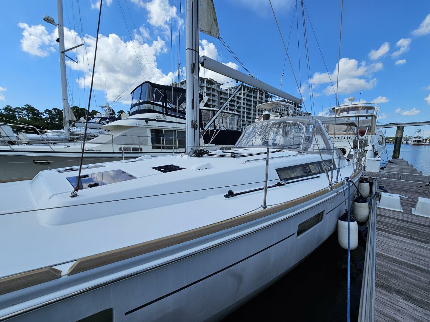 2017 Beneteau Oceanis 45