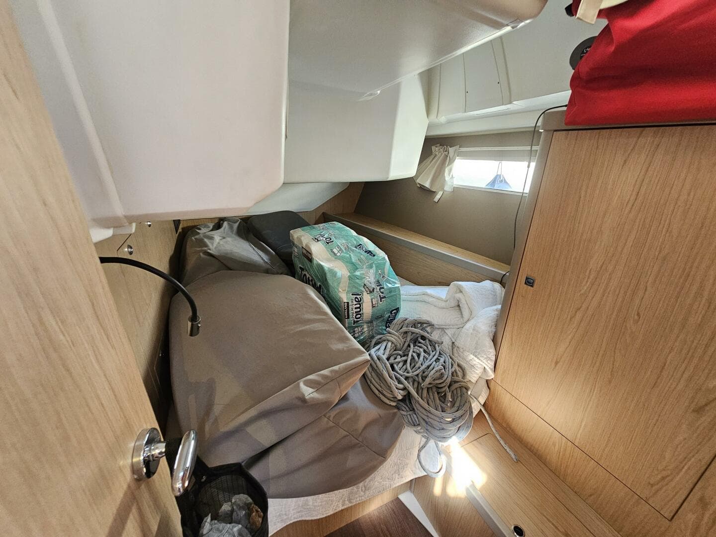 2017 Beneteau Oceanis 45