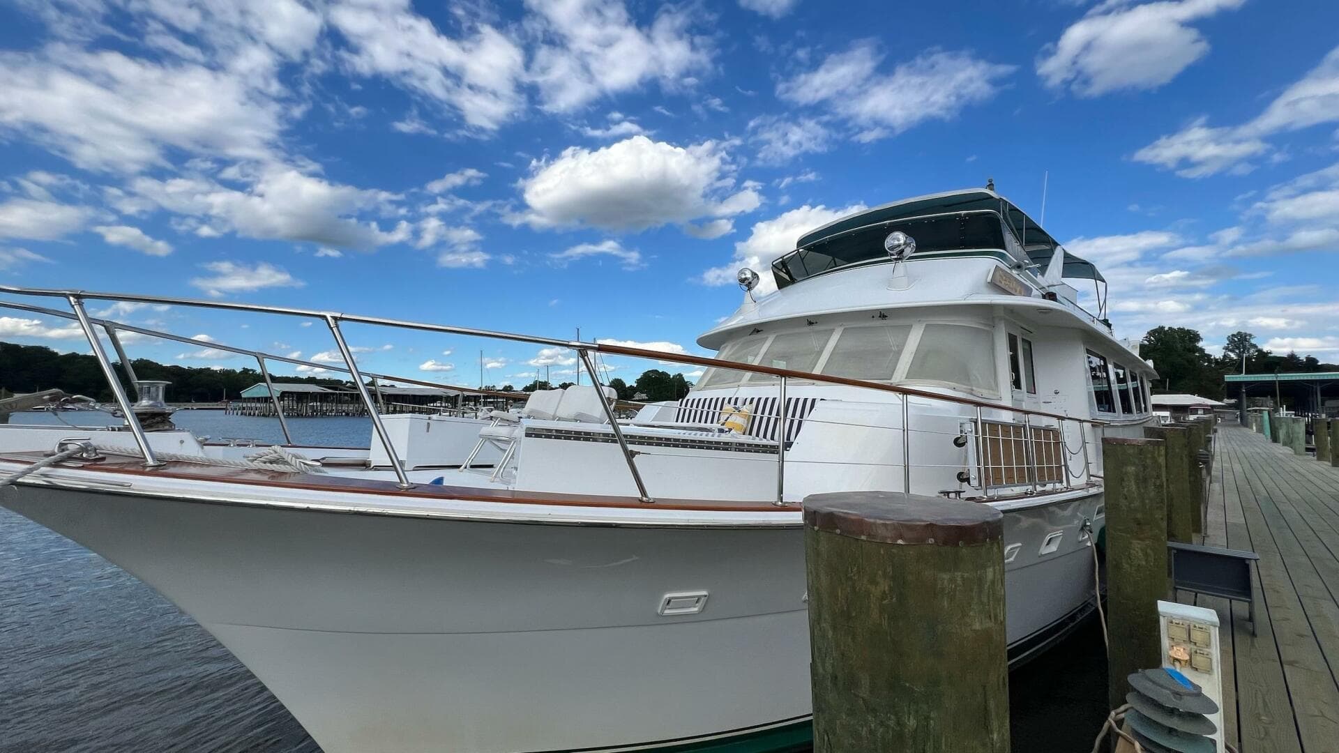 1987 Hatteras Motoryacht