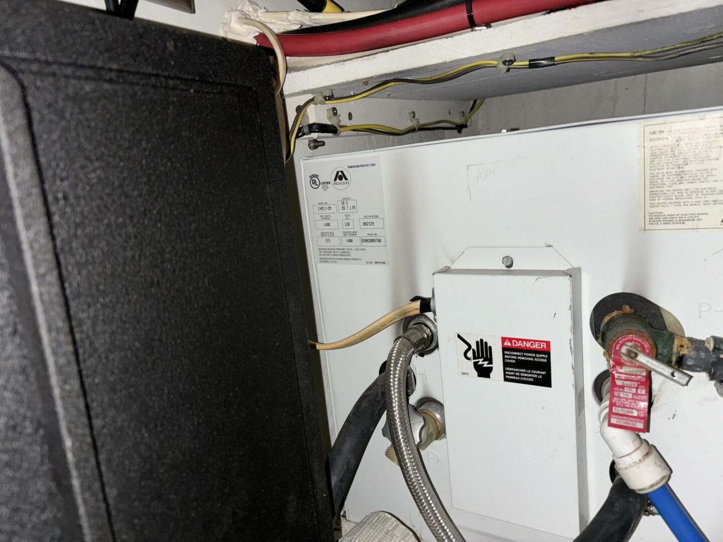 2000 Bayliner 3788 Command Bridge