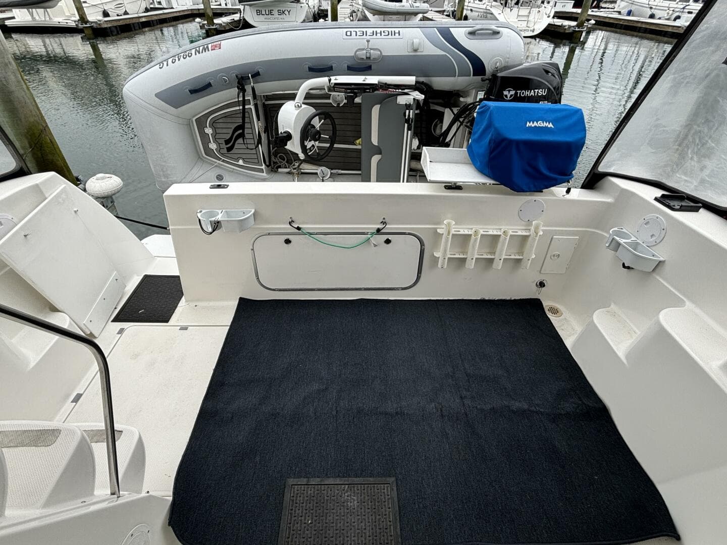 2000 Bayliner 3788 Command Bridge