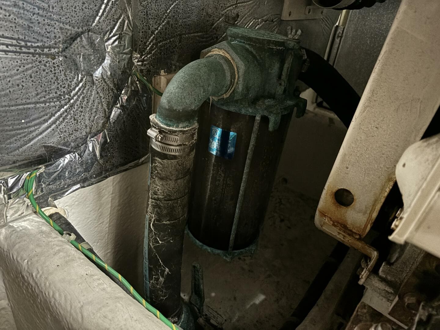 2000 Bayliner 3788 Command Bridge