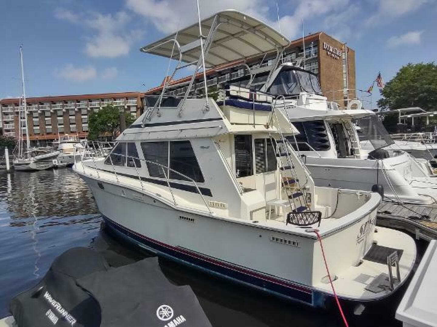 1988 Tollycraft 34 Sport Sedan