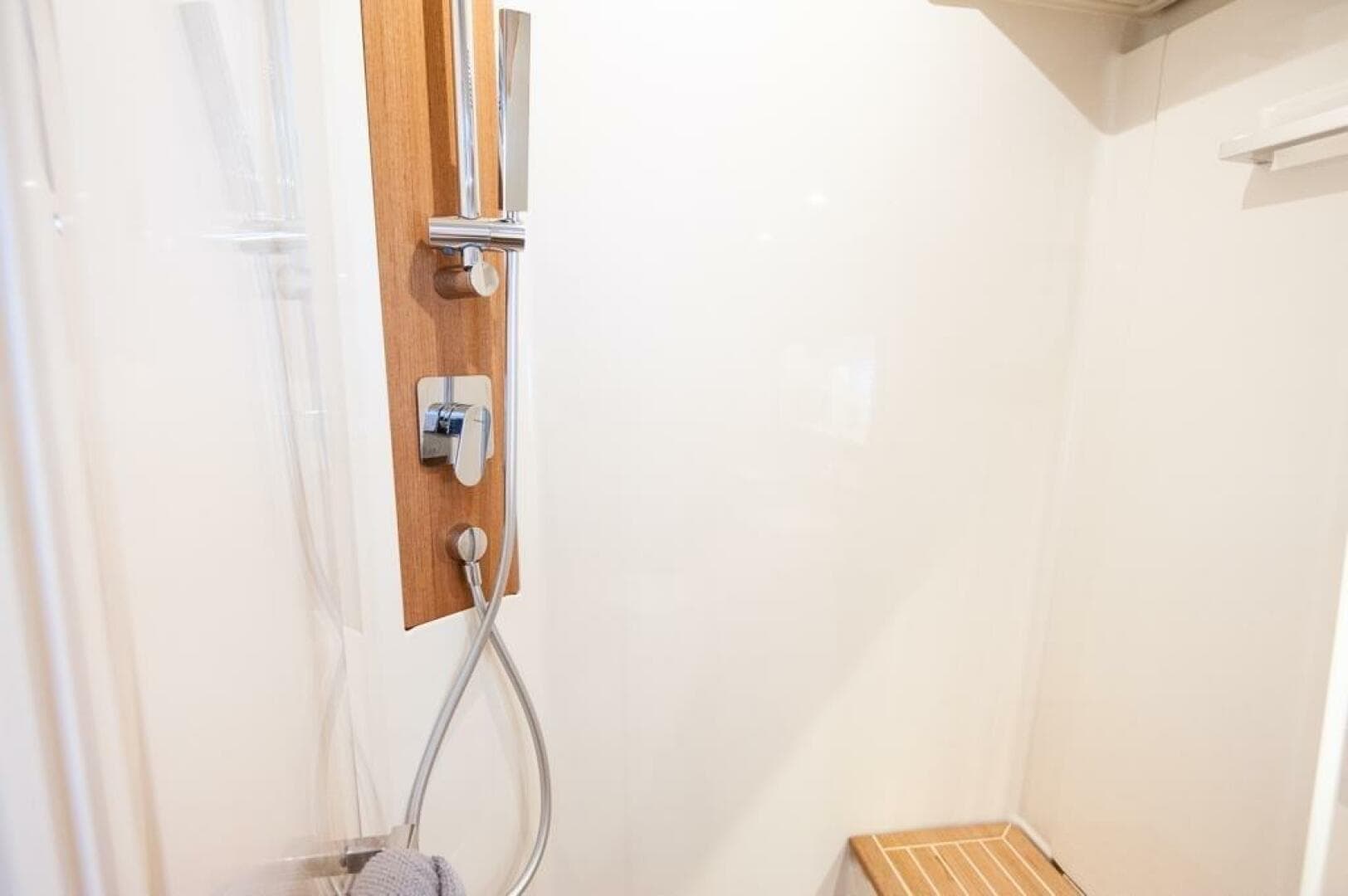 2022 Beneteau Oceanis 62