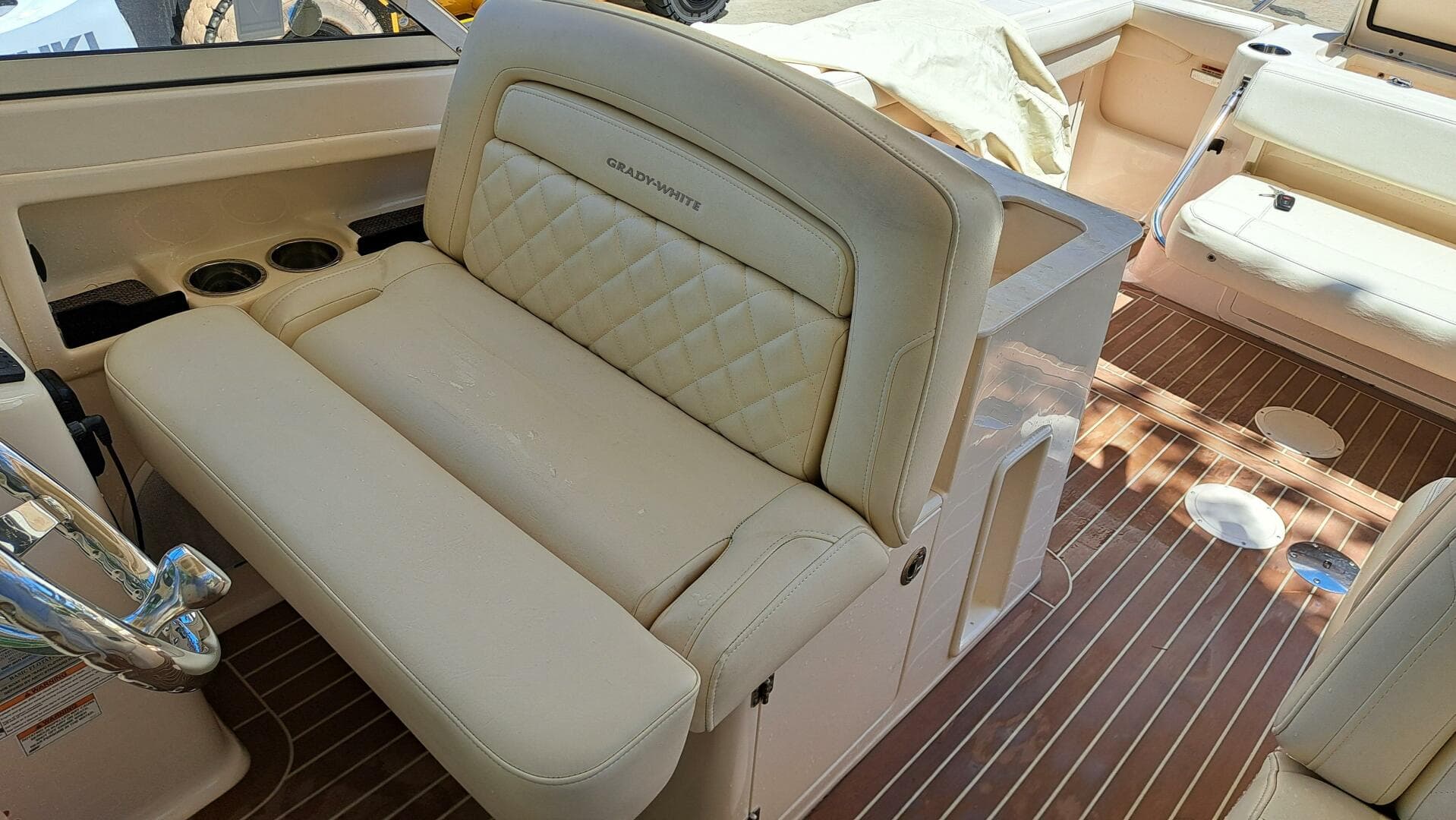 2018 Grady-White Freedom 285