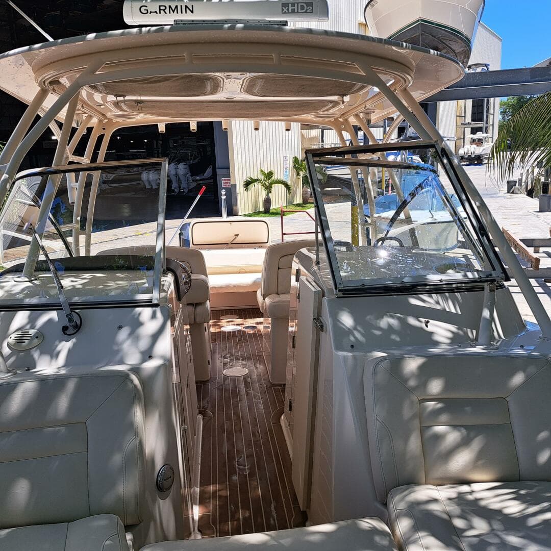 2018 Grady-White Freedom 285