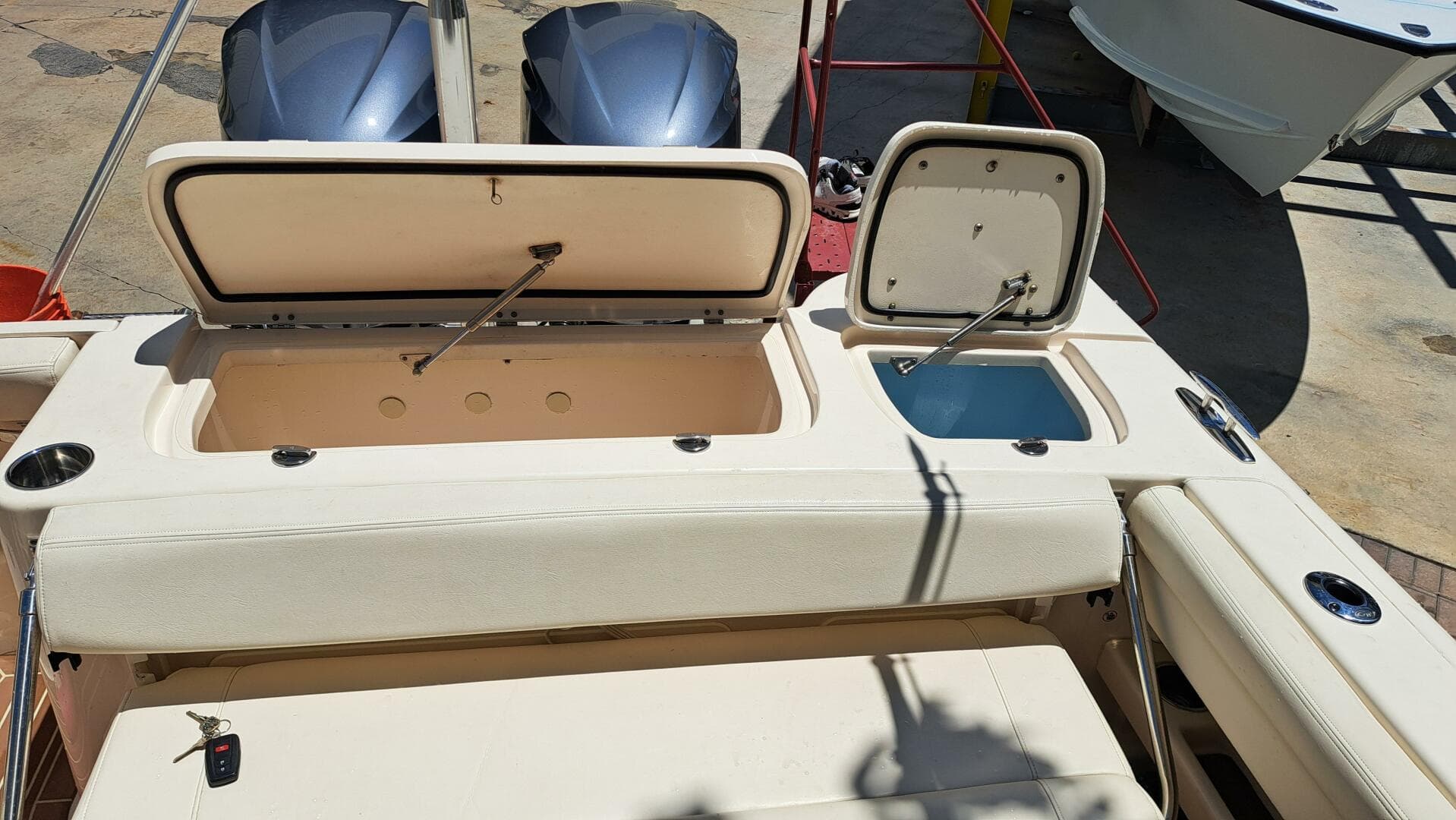 2018 Grady-White Freedom 285