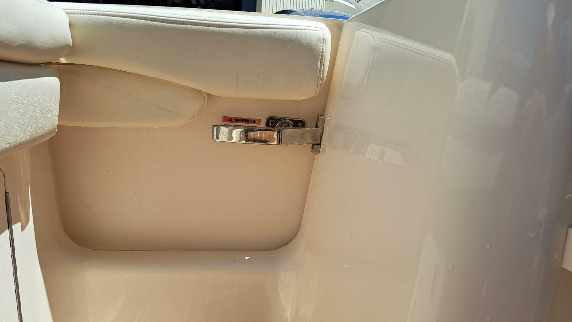 2018 Grady-White Freedom 285