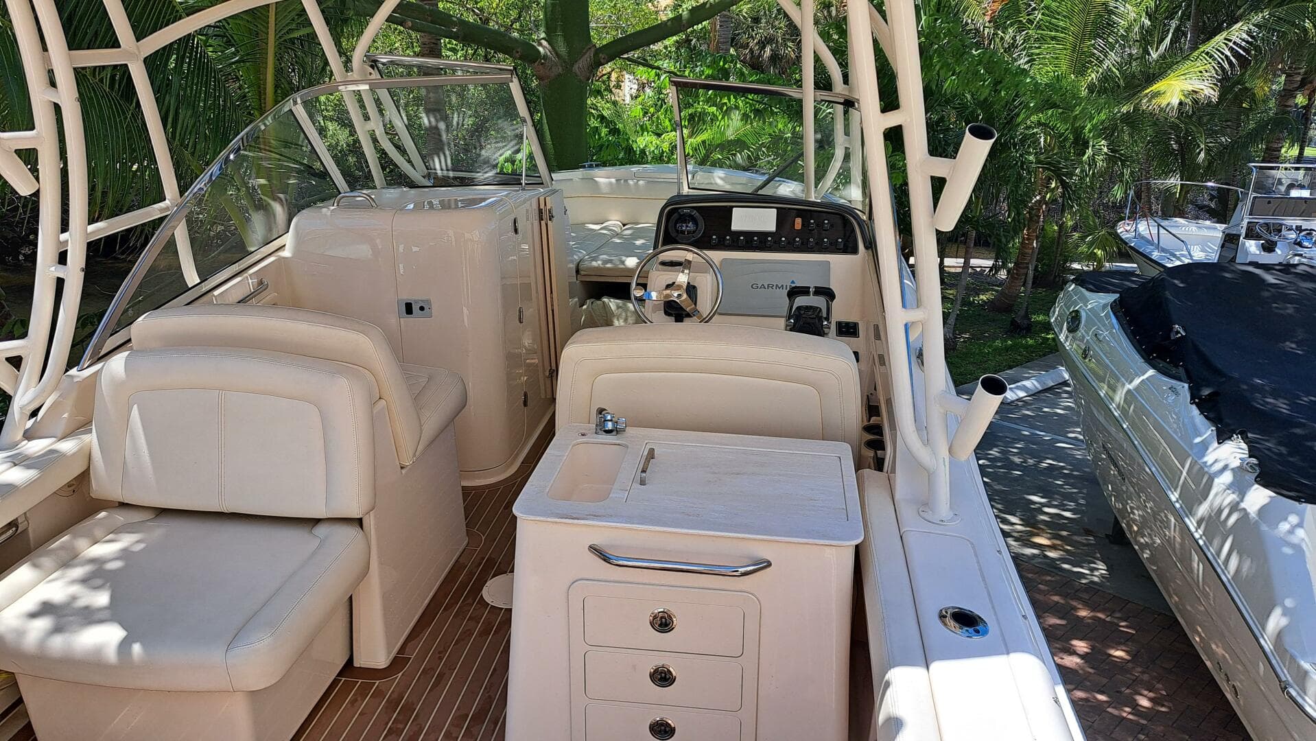 2018 Grady-White Freedom 285