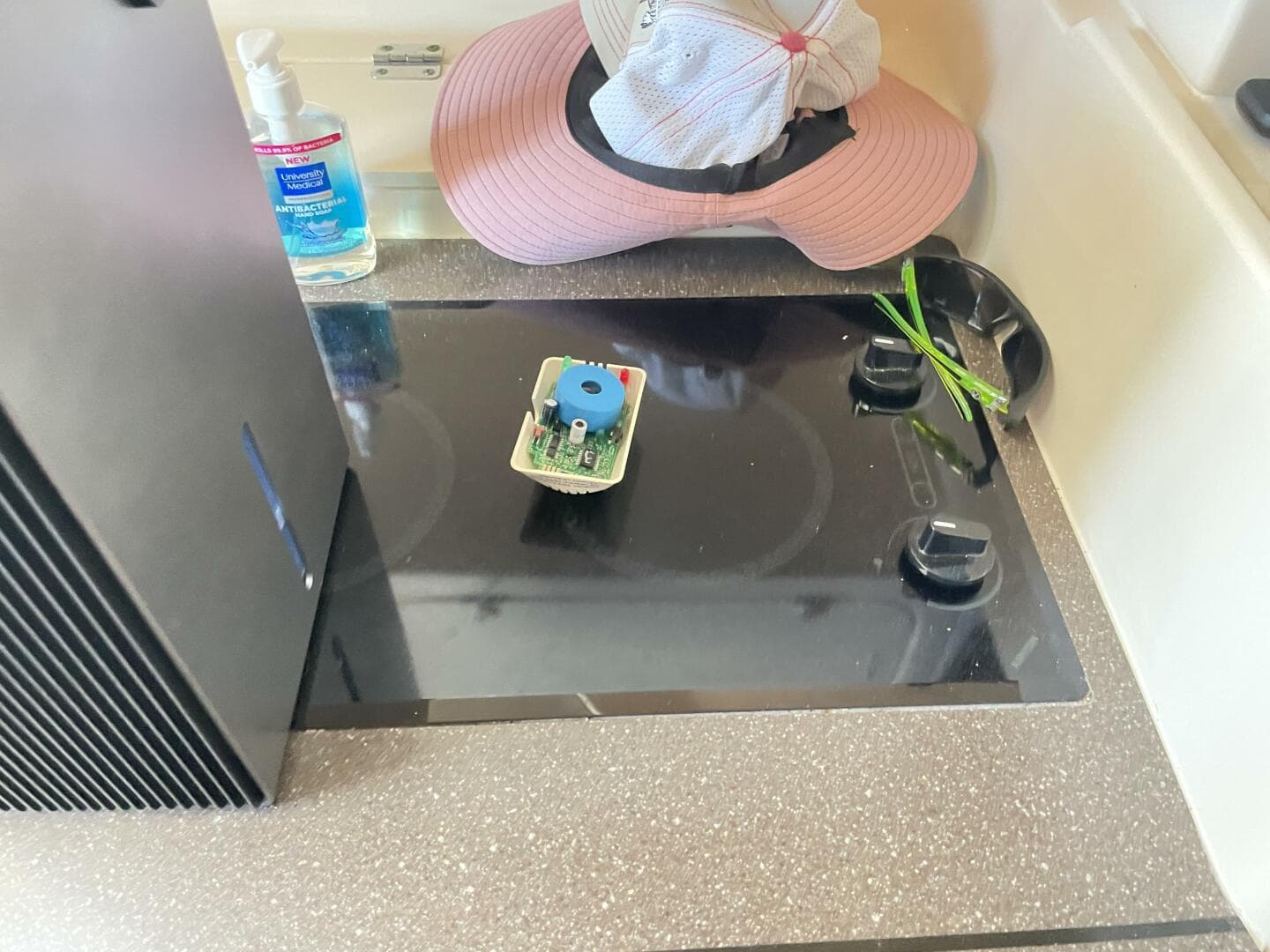 2005 Grady-White 330 Express