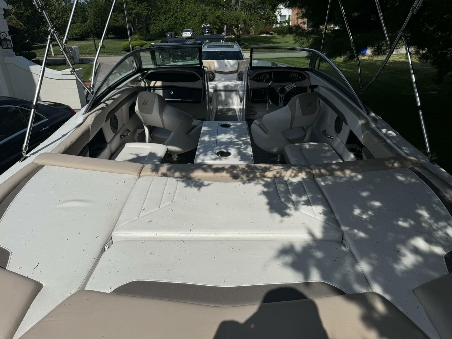 2019 Four Winns H230