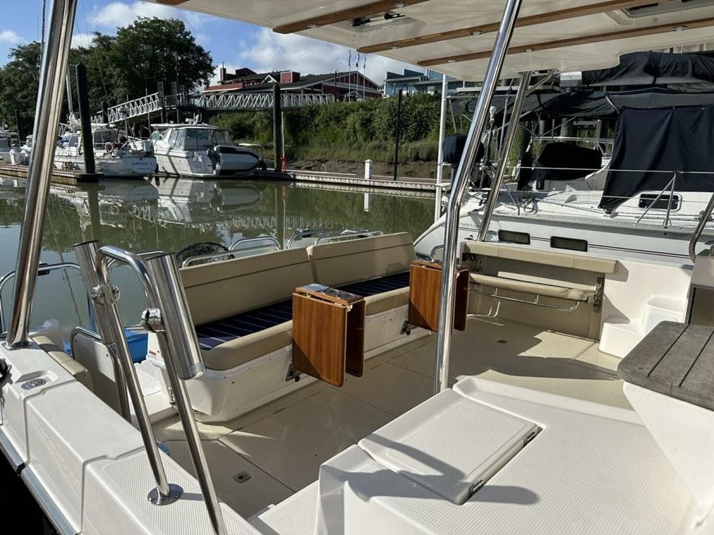 2020 Ranger Tugs R41CB