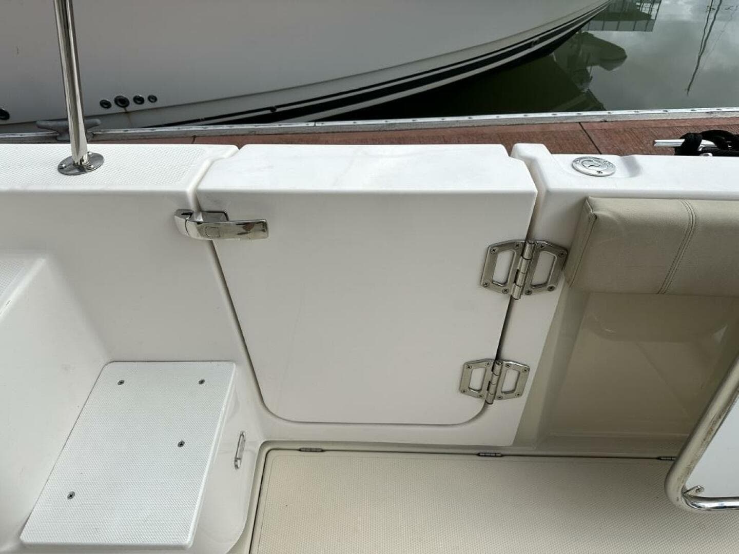 2020 Ranger Tugs R41CB