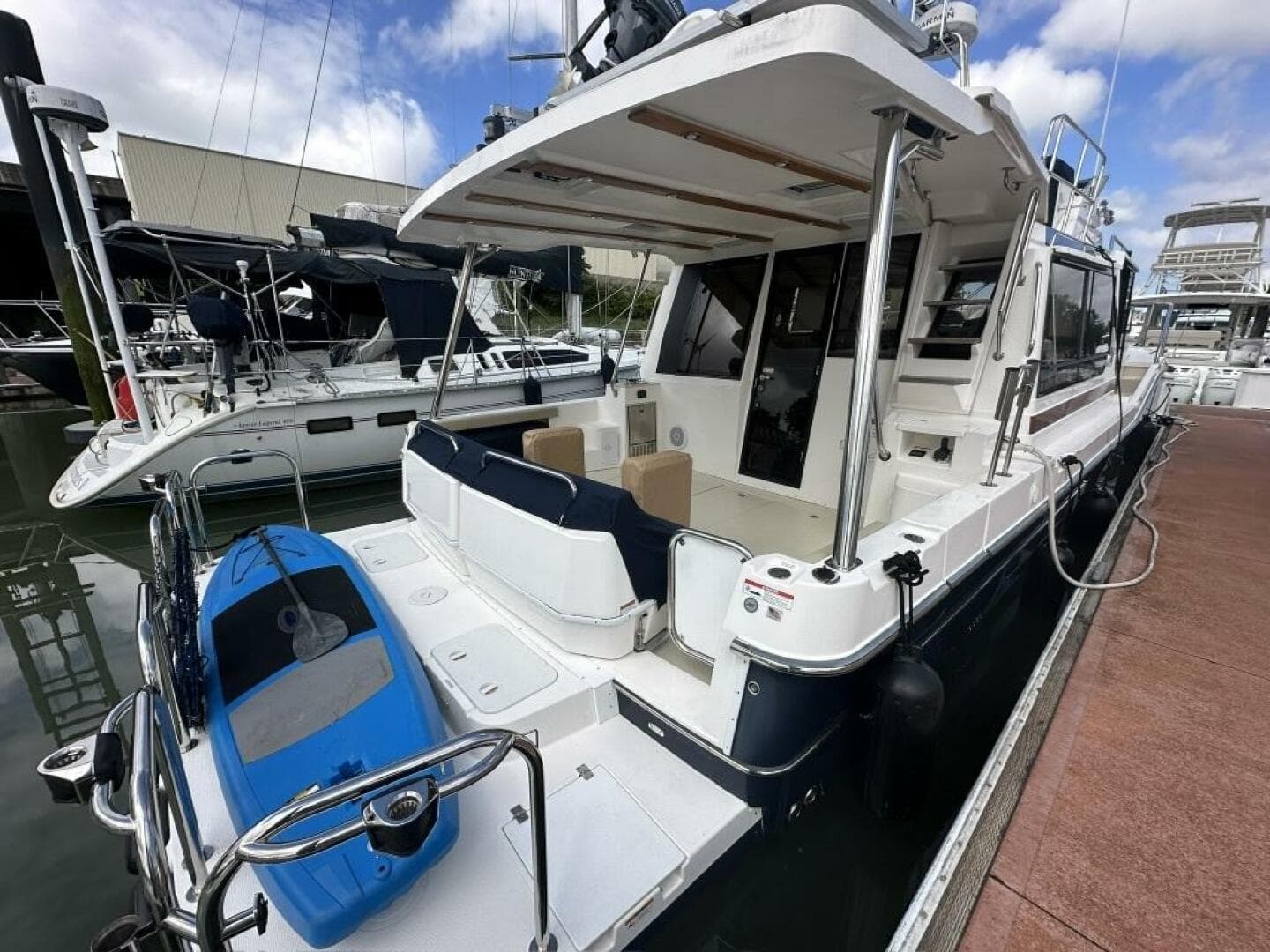 2020 Ranger Tugs R41CB