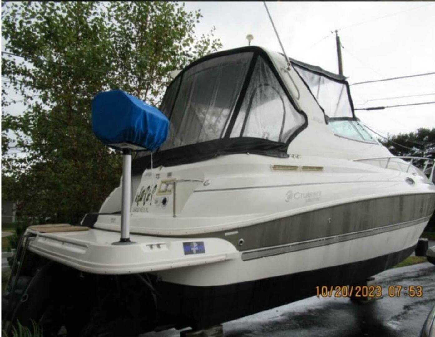 2007 Cruisers Yachts 280CXI